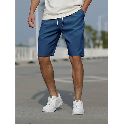 Casual men's high-waist shorts. Stylish and comfortable for summer, beachwear, and daily fashion.