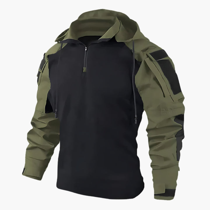 Men's hooded tactical winter jacket in camouflage, ideal for outdoor adventures.