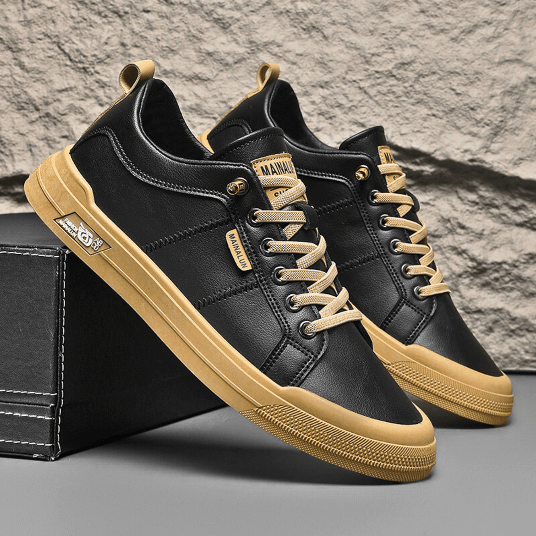 Versatile Men's Kester low-top sneakers with classic design, perfect for everyday walking.