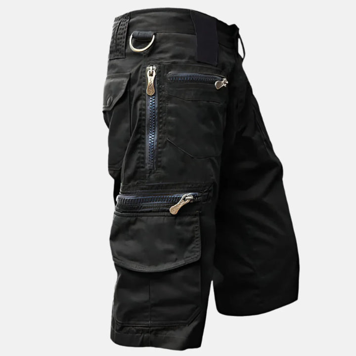 Men's knee-length utility cargo shorts in a relaxed fit, ideal for casual wear, travel, and outdoor activities.