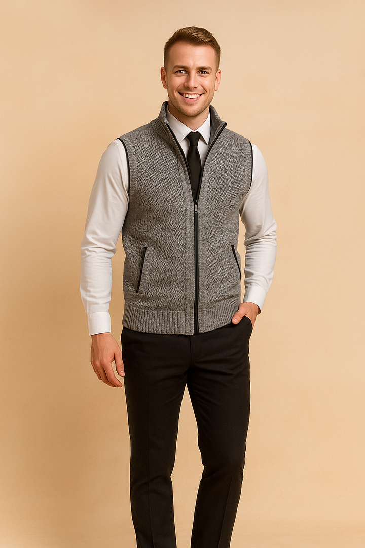 Fashionable men's zipper sweater vest, ideal as a layering piece for any season.