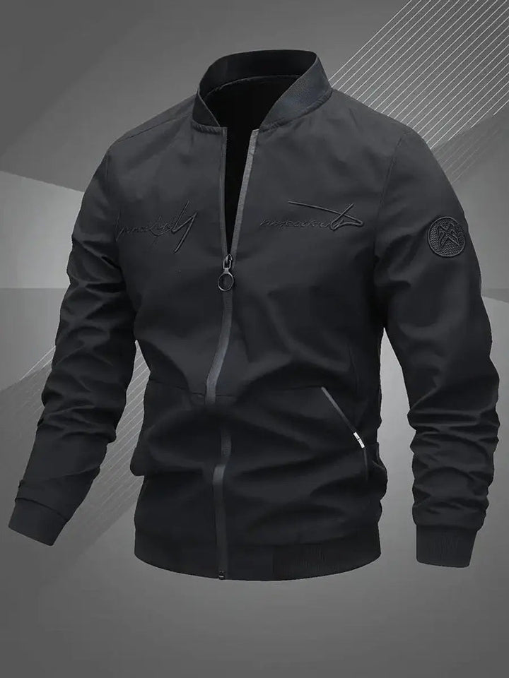 Casual men's zip-up lightweight bomber jacket, versatile and comfortable outerwear.