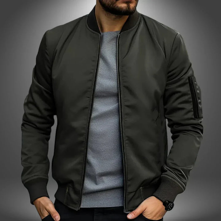 Men's everyday windbreaker bomber jacket, offering a stylish, lightweight and comfortable casual fit.