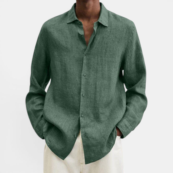 Modern men's lightweight button-up shirt, perfect for a breathable summer style. Casual & smart.