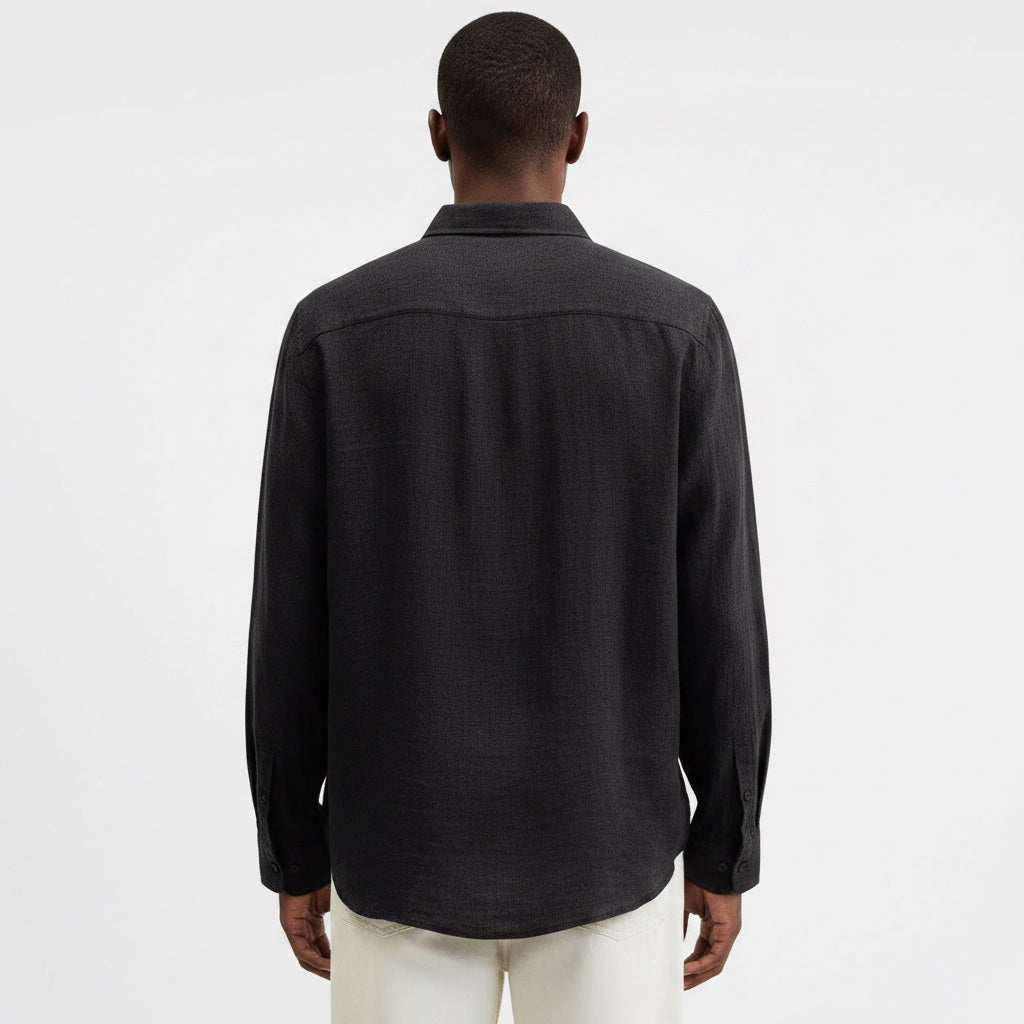 Fashionable men's button-up shirt, a versatile choice for summer. Breathable & comfortable.