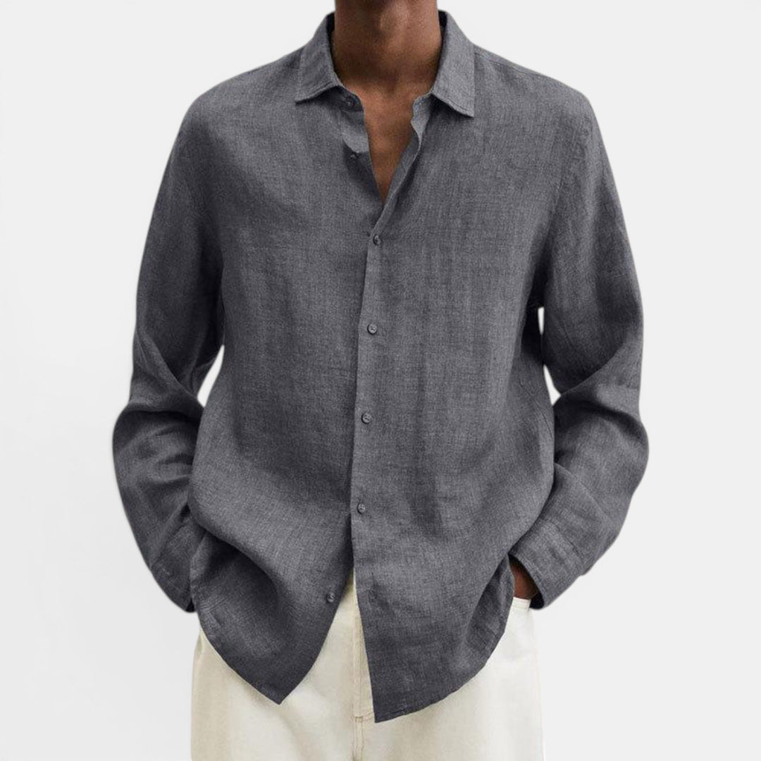 Classic men's button-up shirt, great for casual summer outfits. Lightweight and comfortable.