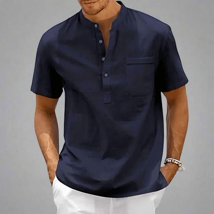Classic men's casual shirt, lightweight and comfortable. Perfect for everyday wear, easy to style for any occasion.