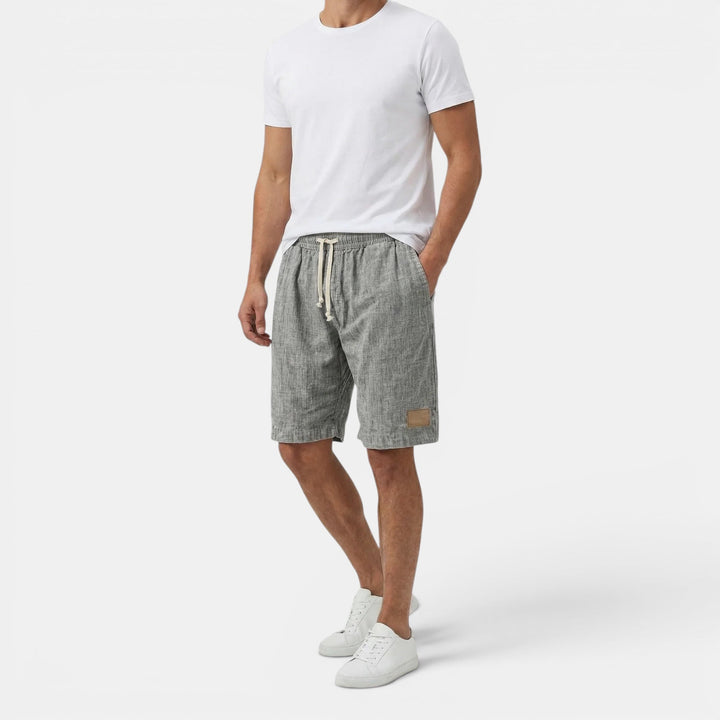Men's lightweight shorts in a relaxed fit, excellent for summer travel & beach adventures.