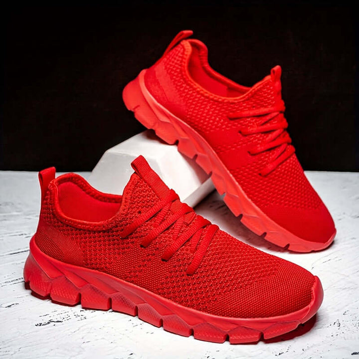 Experience comfort & performance with these men's lightweight knitted running shoes, ideal athletic footwear.