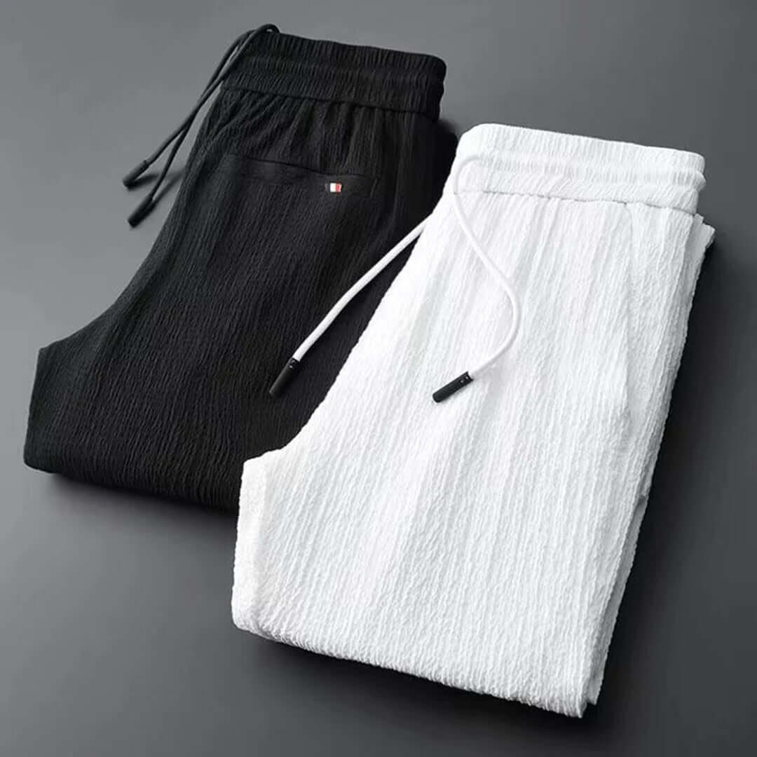 Versatile men's summer set: lightweight, breathable, and stylish for beach days, resort wear or casual outings.