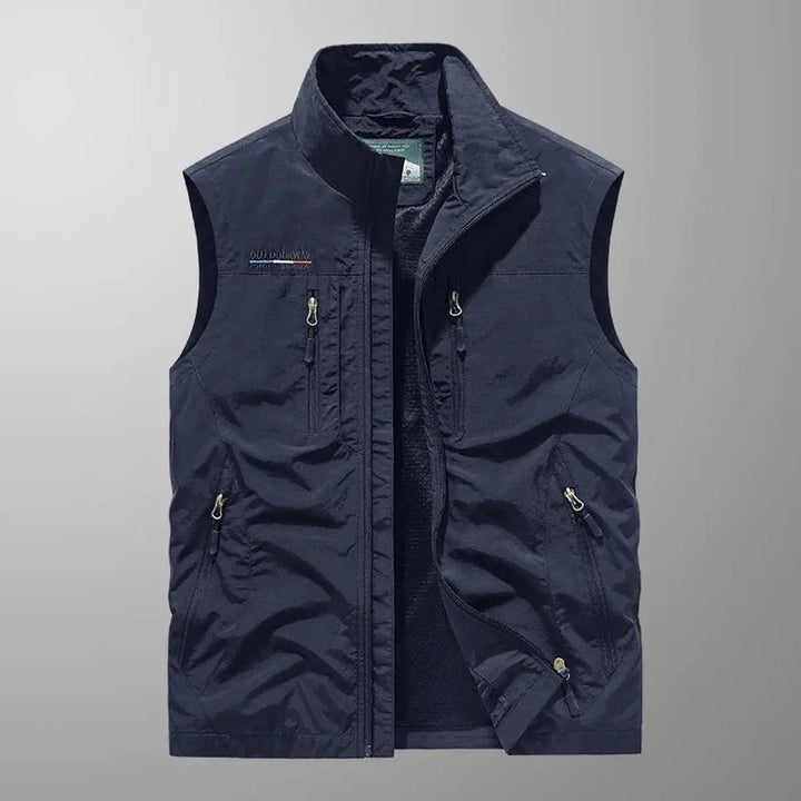 Men's Lightweight Multi-Pocket Gilet Vest for Outdoors, functional as a utility vest or fishing vest for men.