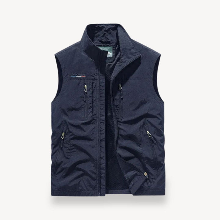 Travel-friendly men's multi-pocket vest for summer outdoor adventures. Lightweight sleeveless jacket for men.