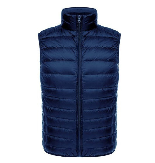 Men's casual outdoor gilet, lightweight padded vest for mild weather & comfort. Great for activity.