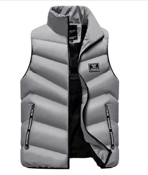 Stylish men's sleeveless jacket with secure zipper pockets for essentials.