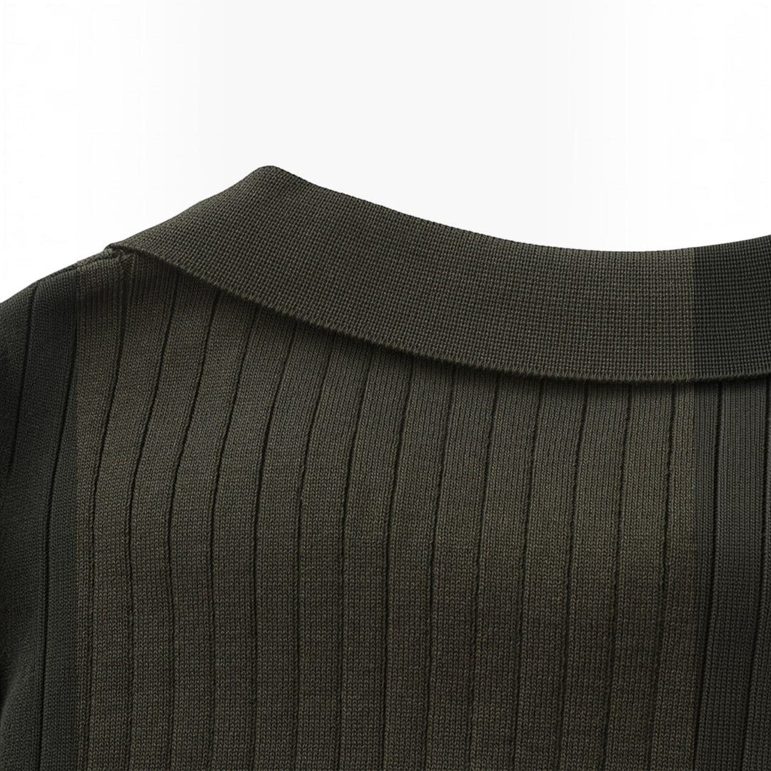 Everyday men's summer polo, a classic ribbed short sleeve design.