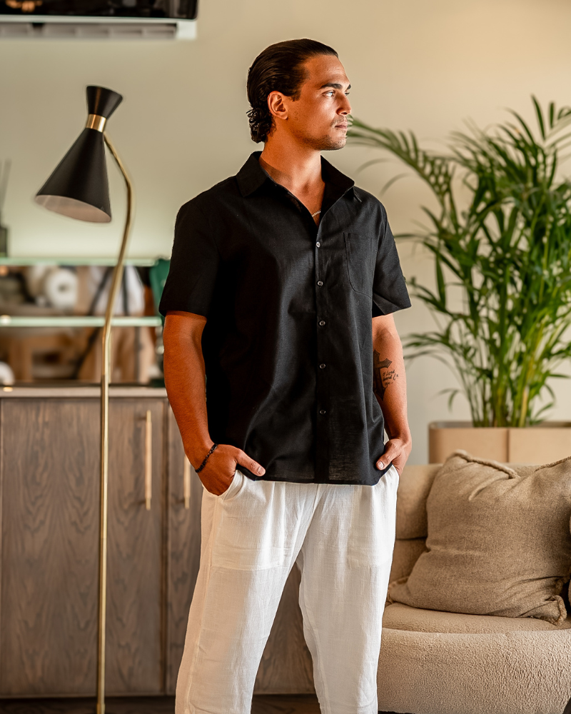 Men's lightweight short sleeve shirt for summer comfort. Ideal for casual wear & vacations.