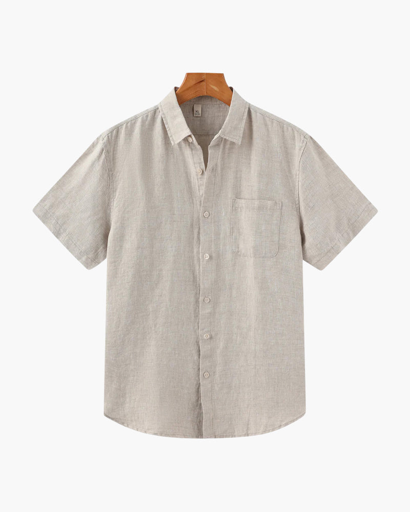 Classic men's short sleeve shirt with chest pocket, regular fit. Perfect lightweight summer casual wear.