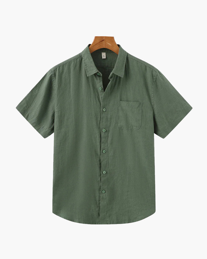 Men's classic short sleeve summer shirt, a versatile addition to any casual wardrobe. Lightweight & cool.