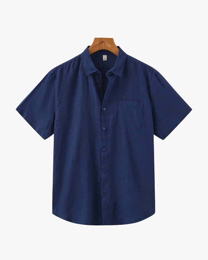 Men's short sleeve shirt, lightweight and comfortable. Essential summer wear for casual looks.