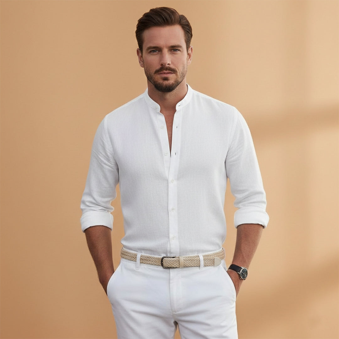Men's relaxed fit summer shirt, lightweight and easy to wear.