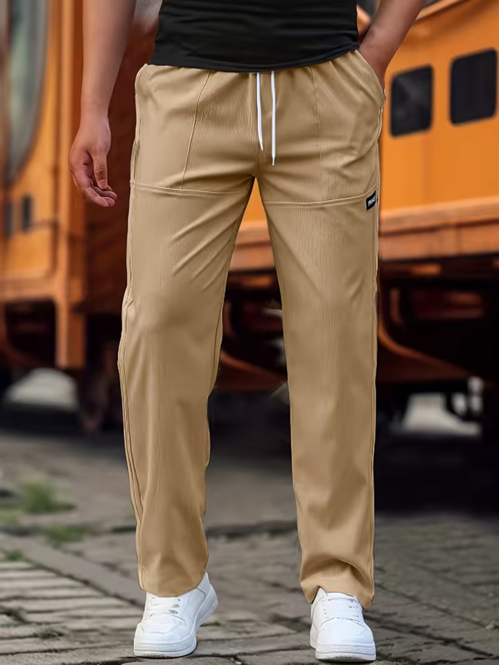 Versatile men's casual straight-leg trousers in navy, designed for comfort and modern style.