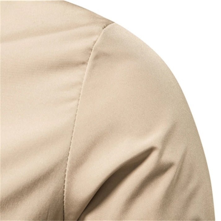 Fashionable men's summer bomber jacket, lightweight and perfect for casual style. Versatile men's outerwear.