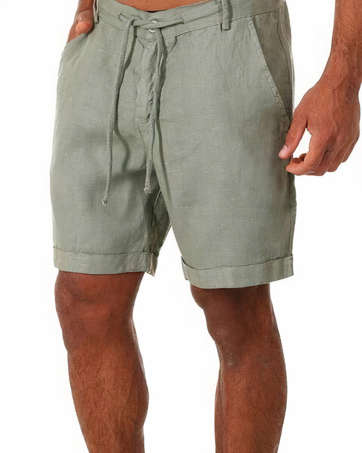 Breathable lightweight shorts for men, ideal for beach or travel