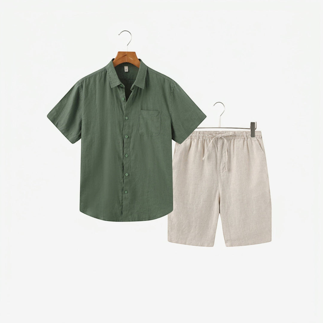 Men's summer vacation outfit: lightweight matching shirt & shorts, perfect for beach & relaxed days.