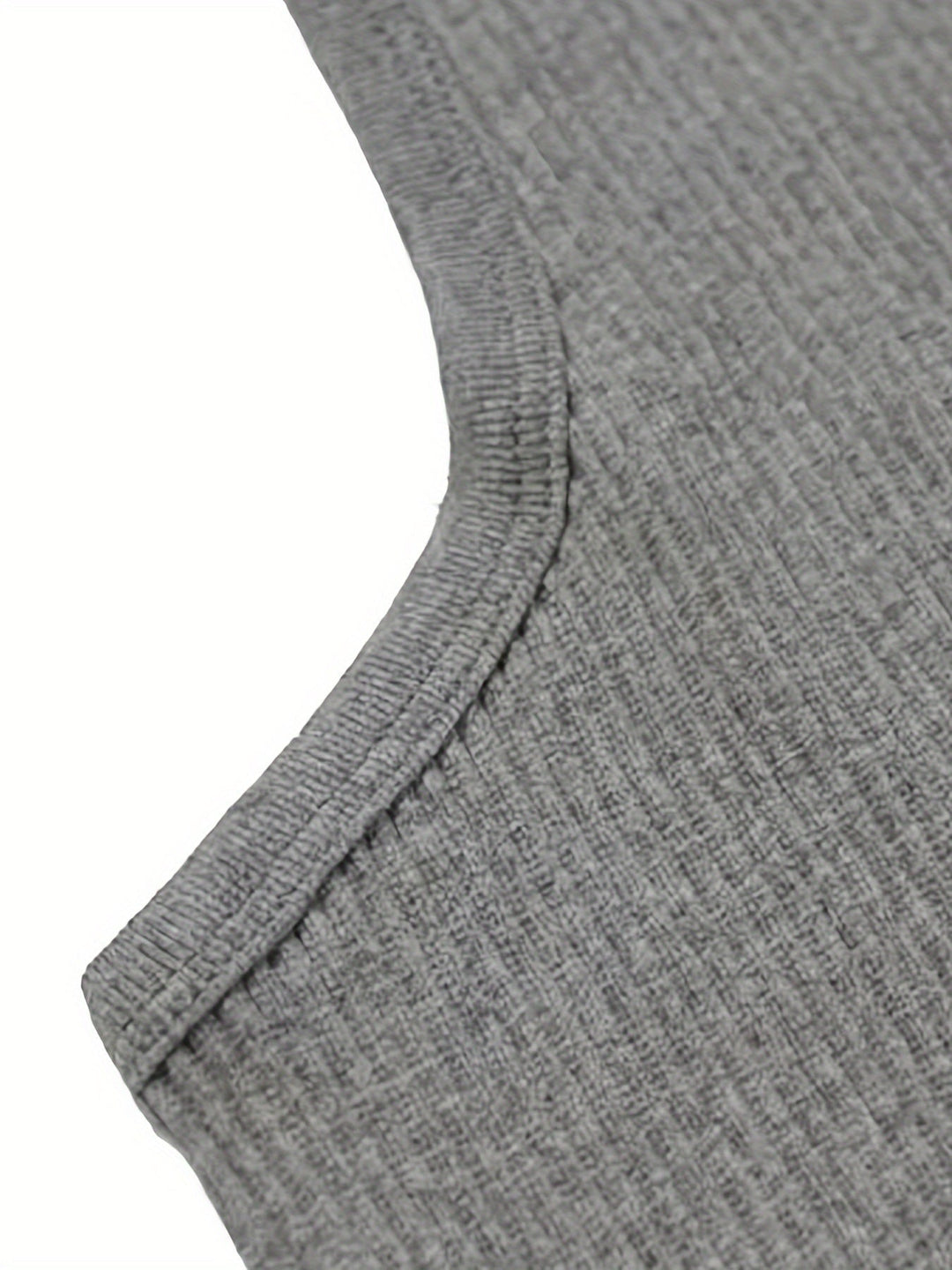 Men's activewear tank top, lightweight and athletic, designed for performance in gym workouts and summer fitness.