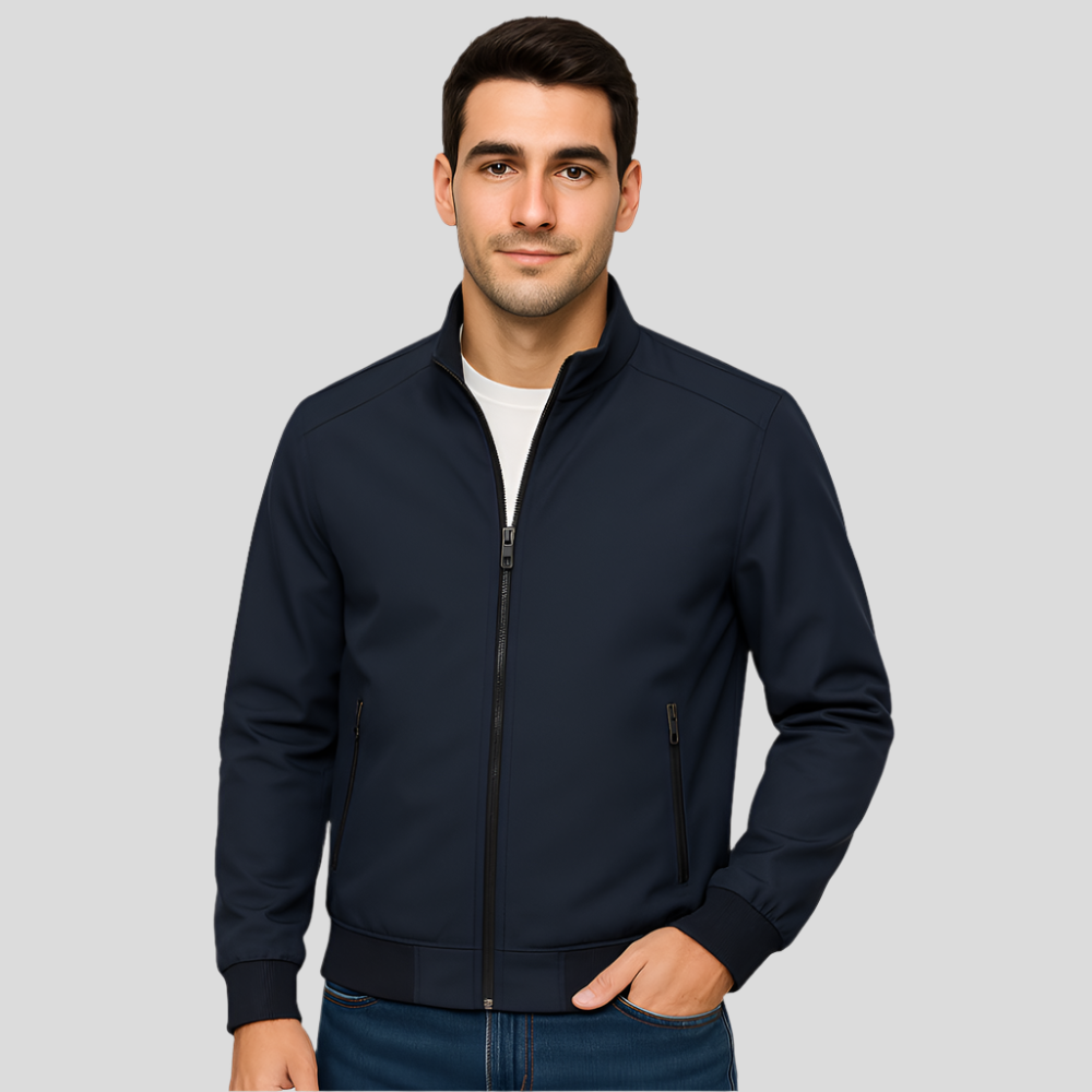 Men's lightweight versatile jacket with zipper, perfect for modern everyday style in spring or fall.