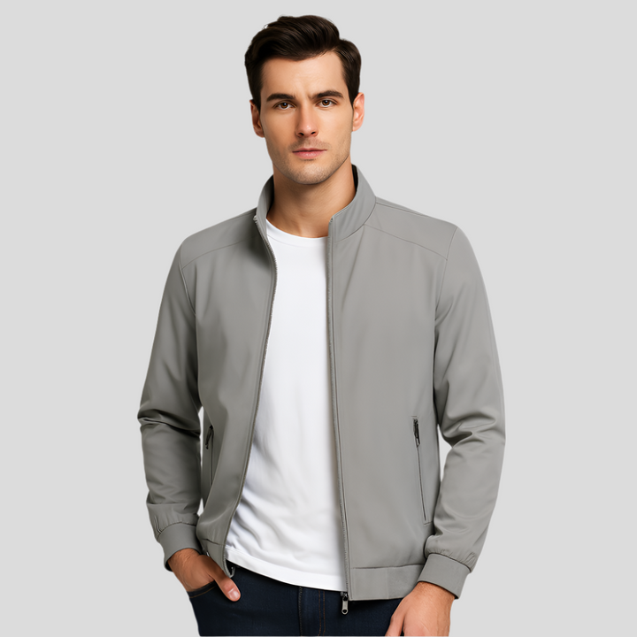 Stylish men's casual jacket, lightweight and perfect for everyday outerwear. Features a sleek, modern design.