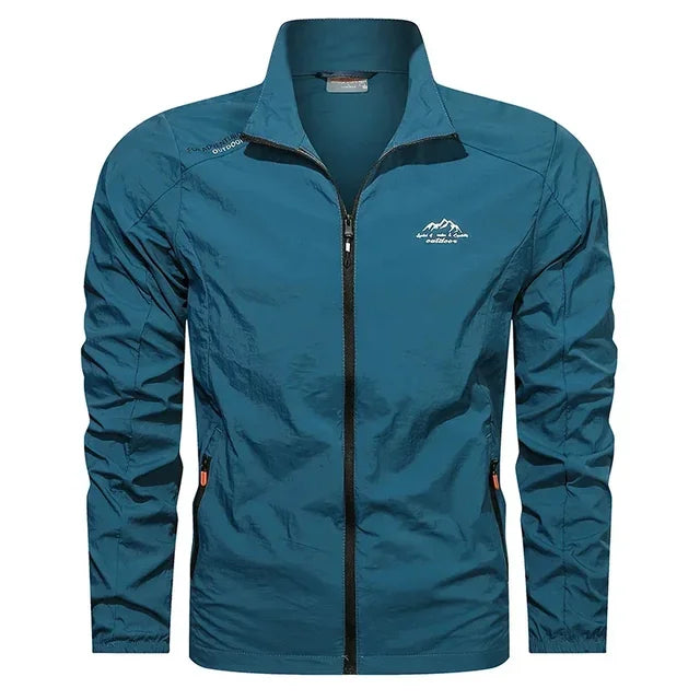 Men's lightweight windbreaker jacket for versatile weather protection. Breathable activewear outerwear, ideal for transitional seasons.