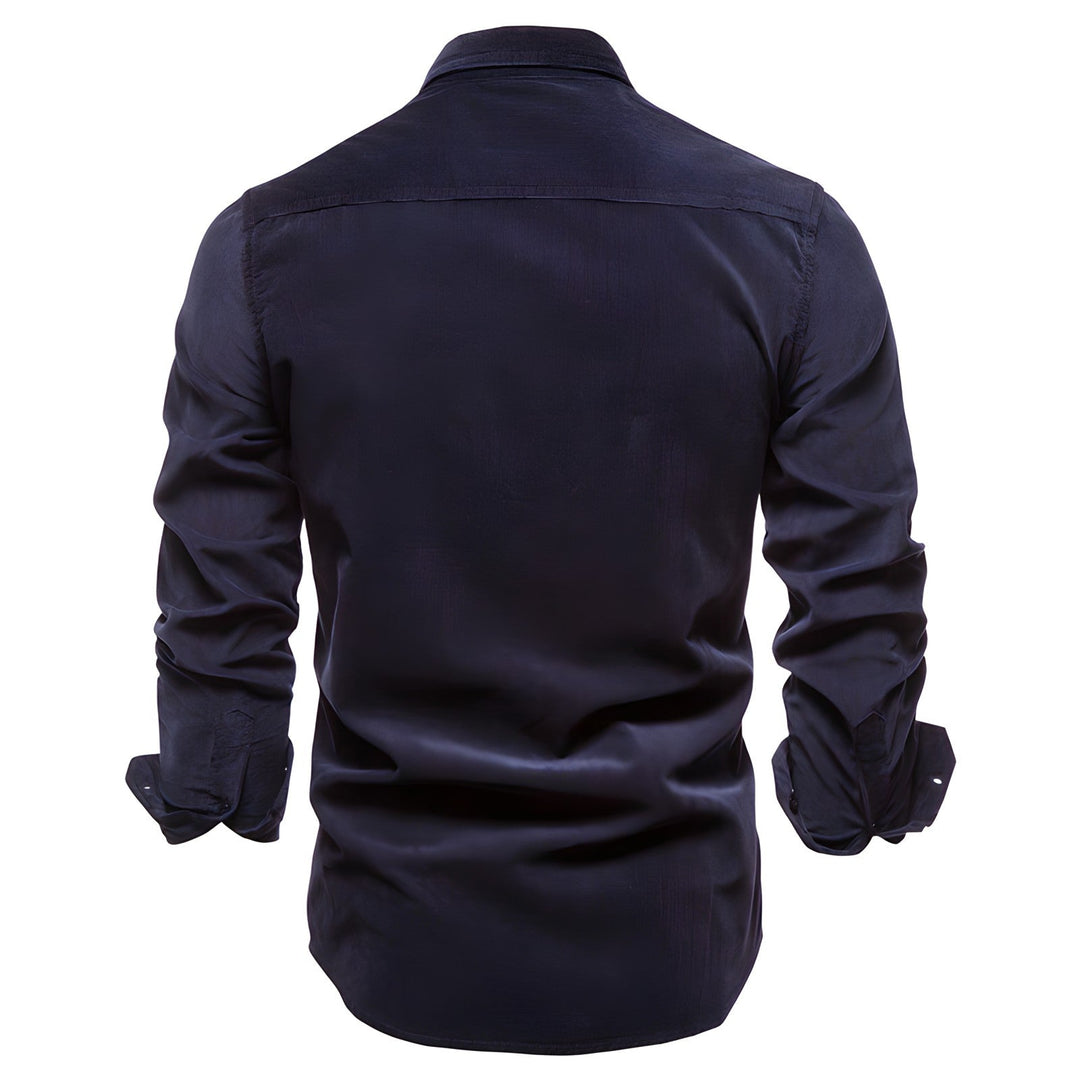 Durable men's long sleeve shirt with convenient cargo pockets for outdoor adventures.
