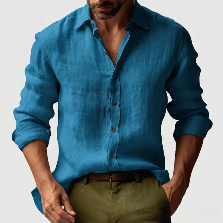Essential men's long sleeve button-down shirt with a regular fit, a classic and comfortable everyday fashion top.