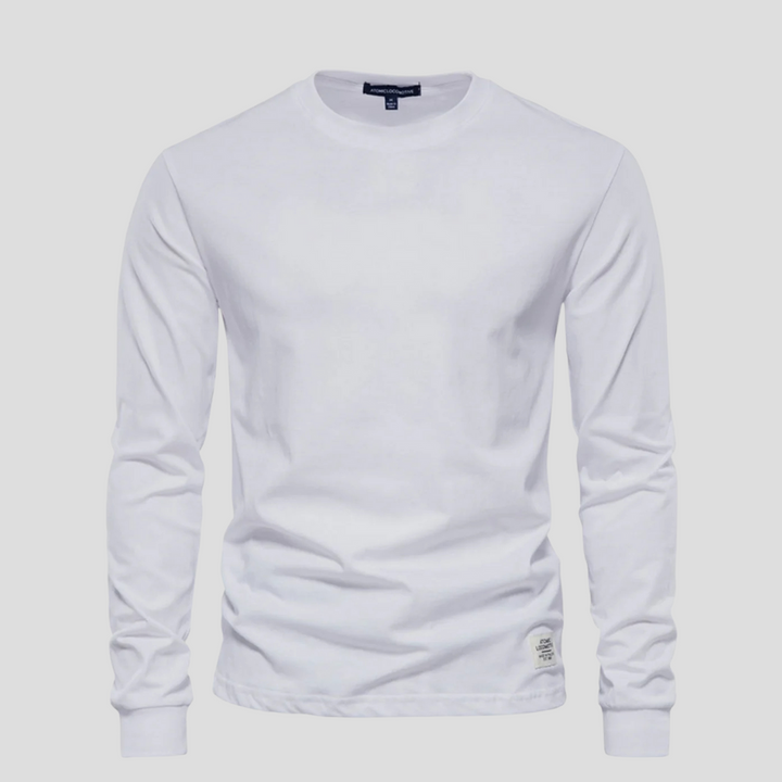 Stylish men's long-sleeve round-neck shirt, ideal for everyday fashion & wardrobe versatility.
