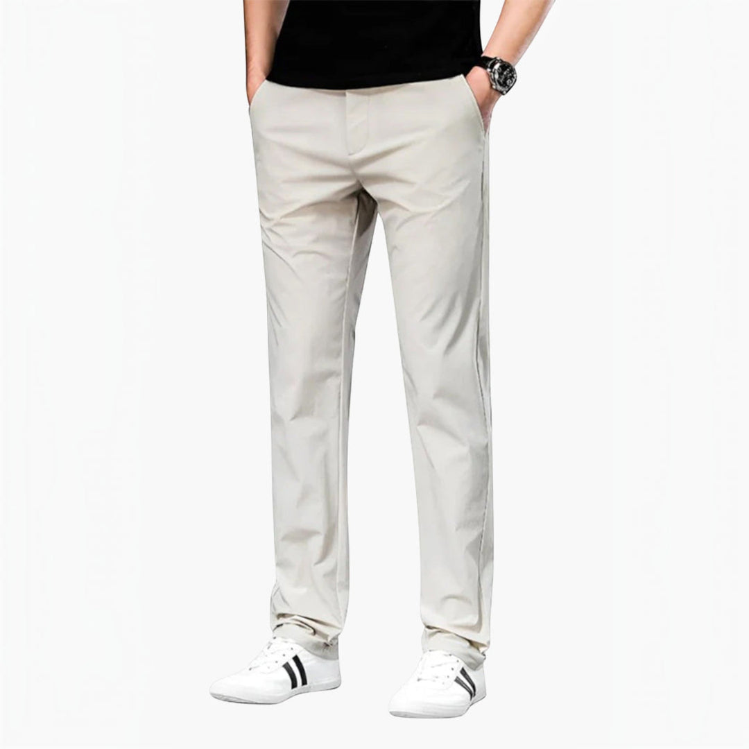 Men's loose fit chino trousers in a straight leg design, perfect for comfortable everyday wear. Versatile casual pants.