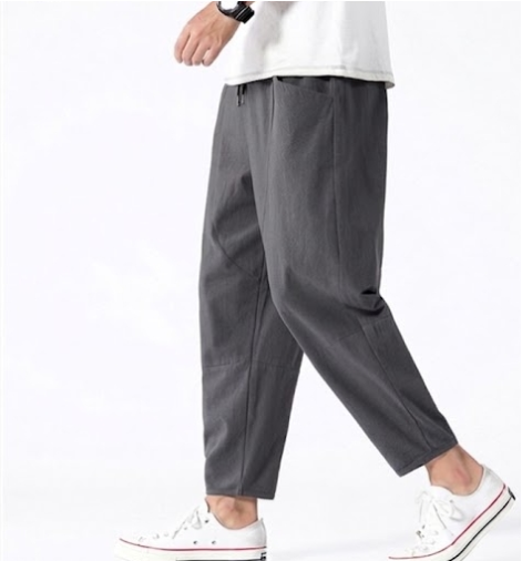 Men's loose fit cropped drawstring pants. Ankle-length chinos for casual summer comfort.