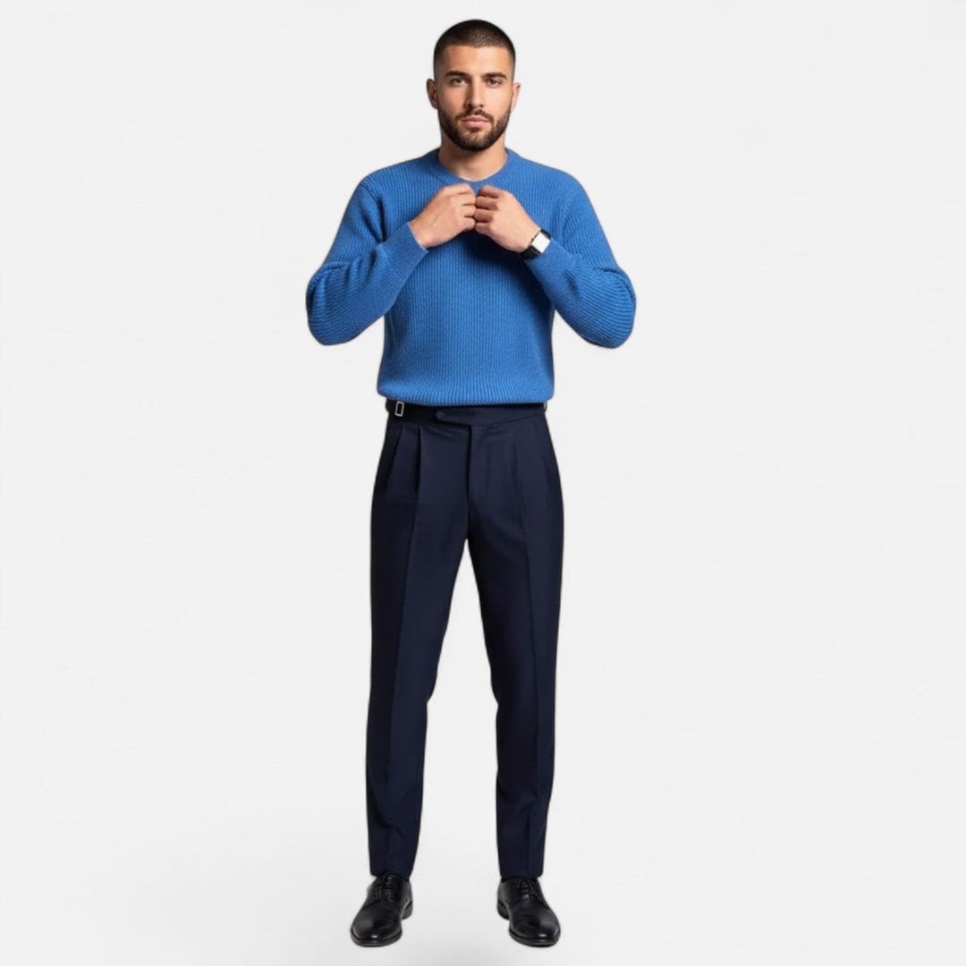 Elegant yet casual men's loose fit sweater. A warm, modern Korean style pullover for winter comfort.