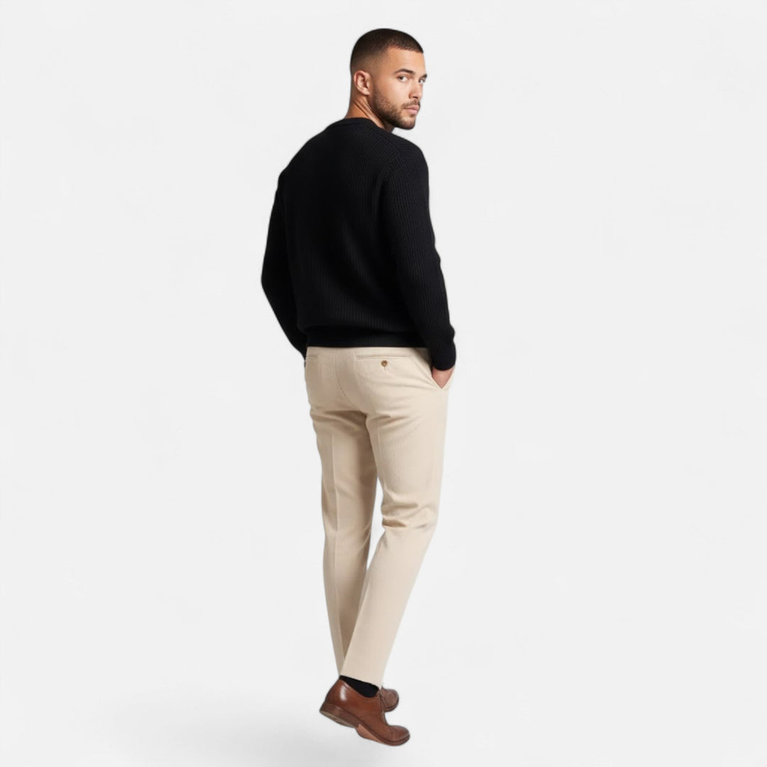 Modern men's warm loose fit sweater. Comfortable Korean style pullover for stylish winter outfits.