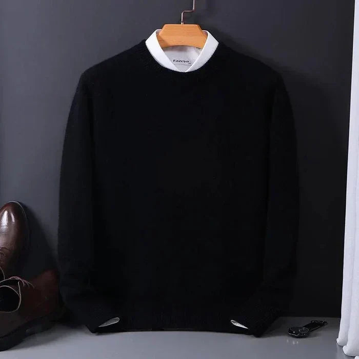 Men's loose knit sweater in a luxurious finish, perfect for comfortable, casual men's fashion.