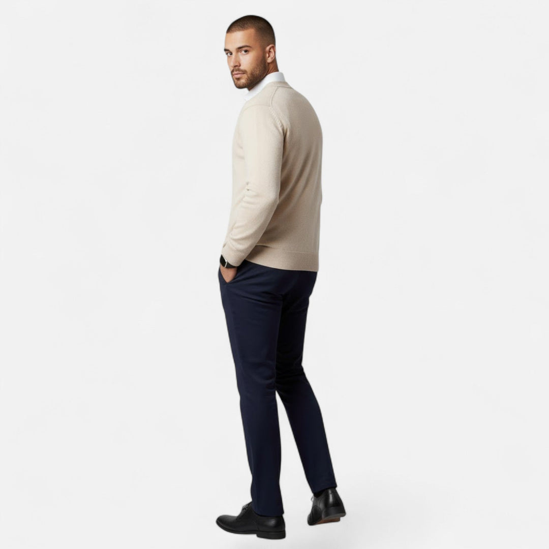 Classic men's knit V-neck cardigan, loose fit for comfortable layering and autumn fashion.