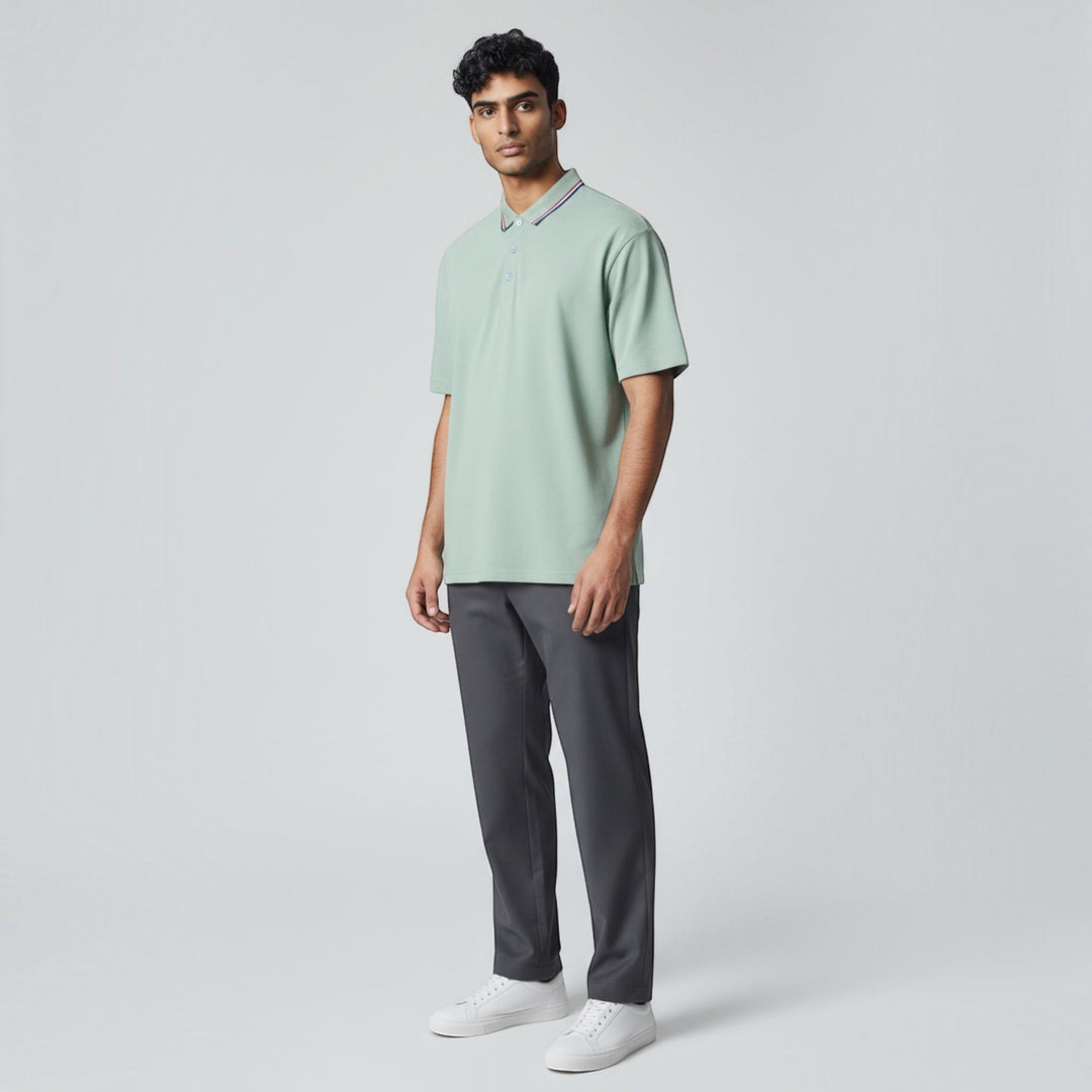 Men's smart casual top: luxury polo shirt with lightweight stretch fit. Supreme comfort for everyday style.