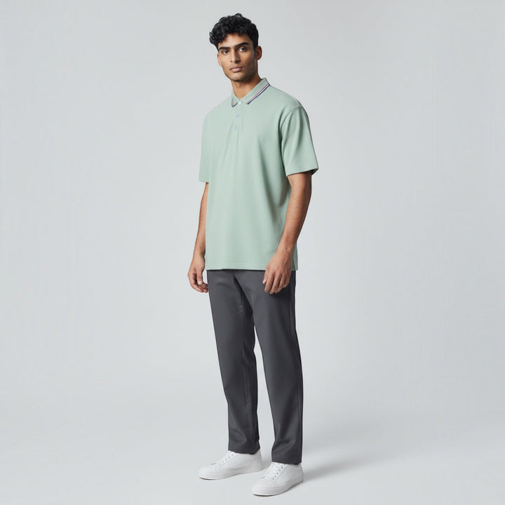 Men's smart casual top: luxury polo shirt with lightweight stretch fit. Supreme comfort for everyday style.