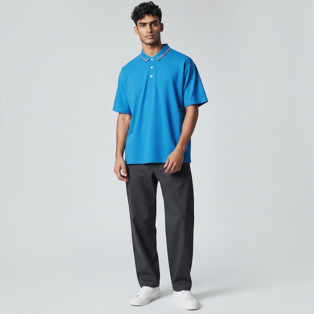 Versatile men's polo shirt, lightweight stretch fabric. Ideal for smart casual & everyday wear.