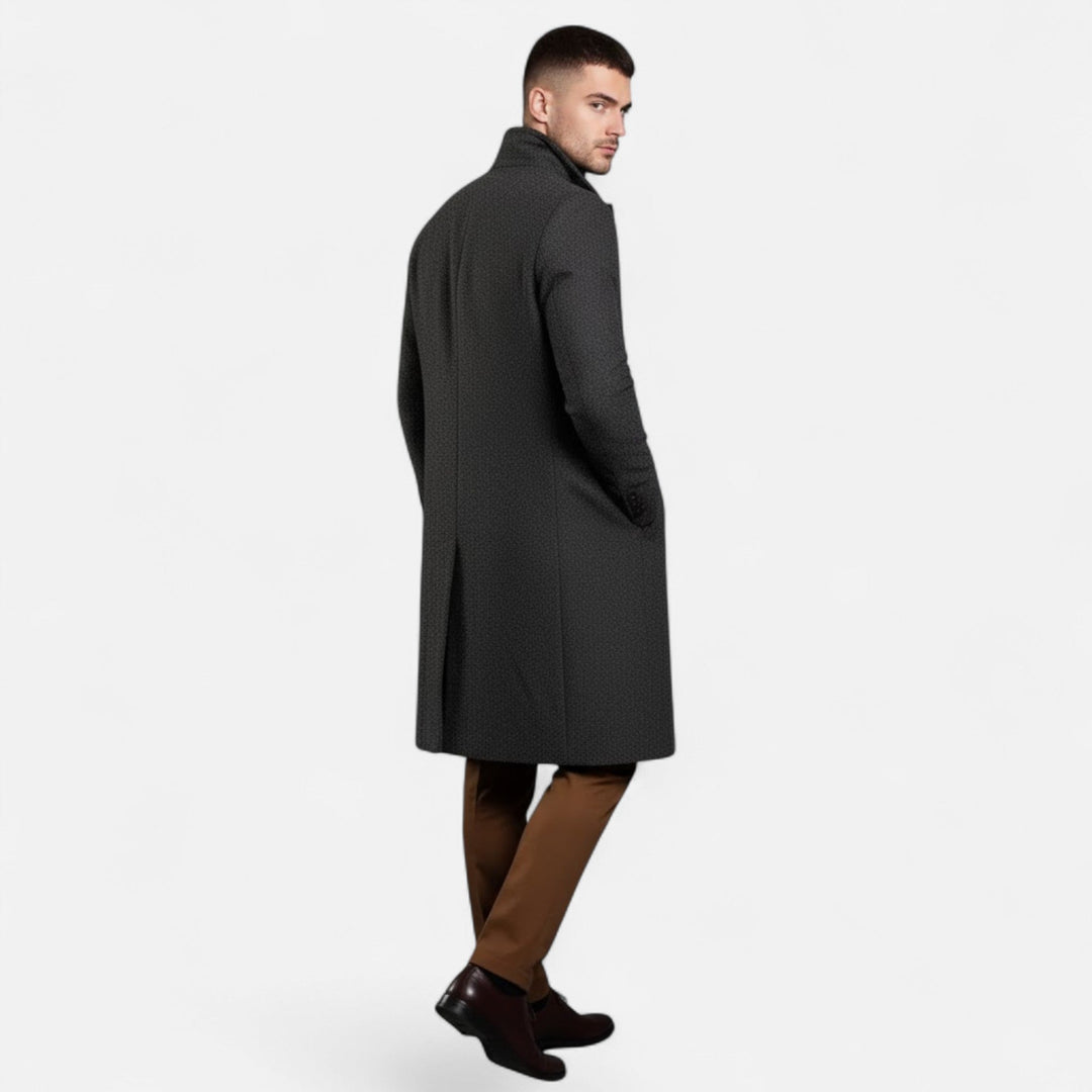 Black classic style trench coat for men, a must-have fall fashion piece