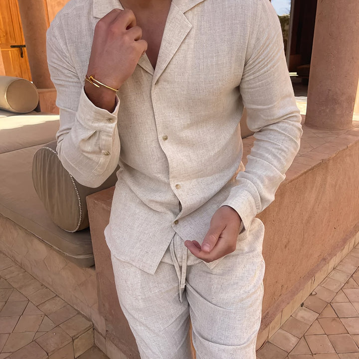 Trendy men's minimalist linen blend two-piece set, a key piece for modern summer fashion.