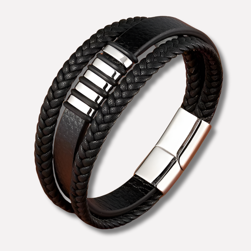 Stylish men's bracelet, a perfect gentleman's gift. Features a sleek design & secure magnetic clasp for modern appeal.