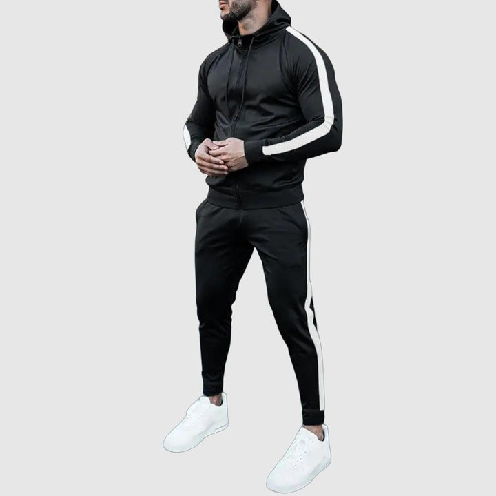 High-quality men's athletic set, offering both comfort and modern style for any activity.