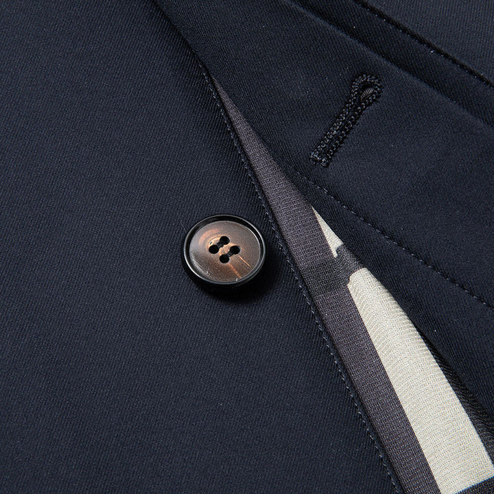 Stylish men's fall jacket: waterproof, zip front Harrington design