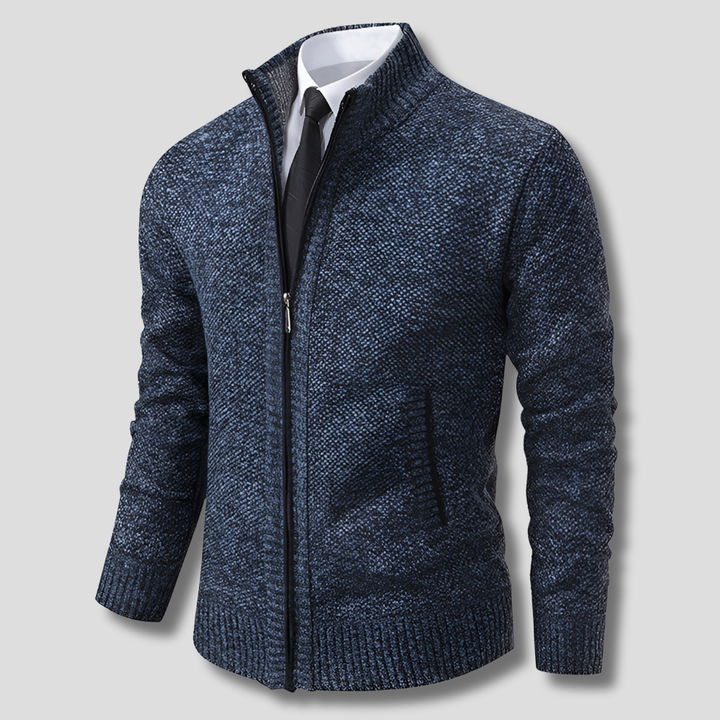 Casual men's long sleeve zipper knit sweater, perfect for everyday wear and modern autumn styles.